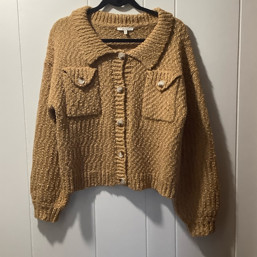 Elegant Chunky Cardigan Sweater
